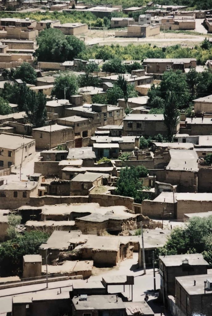خرید آجر نسوز در سمیرم | انتخابی هوشمندانه برای نمایی مقاوم در اقلیم کوهستانی - Semirom 8 خرید آجر نسوز در سمیرم