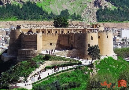 قلعه فلک افلاک: چگونه معماری ساسانی هنوز ما را شگفت‌زده می‌کند؟