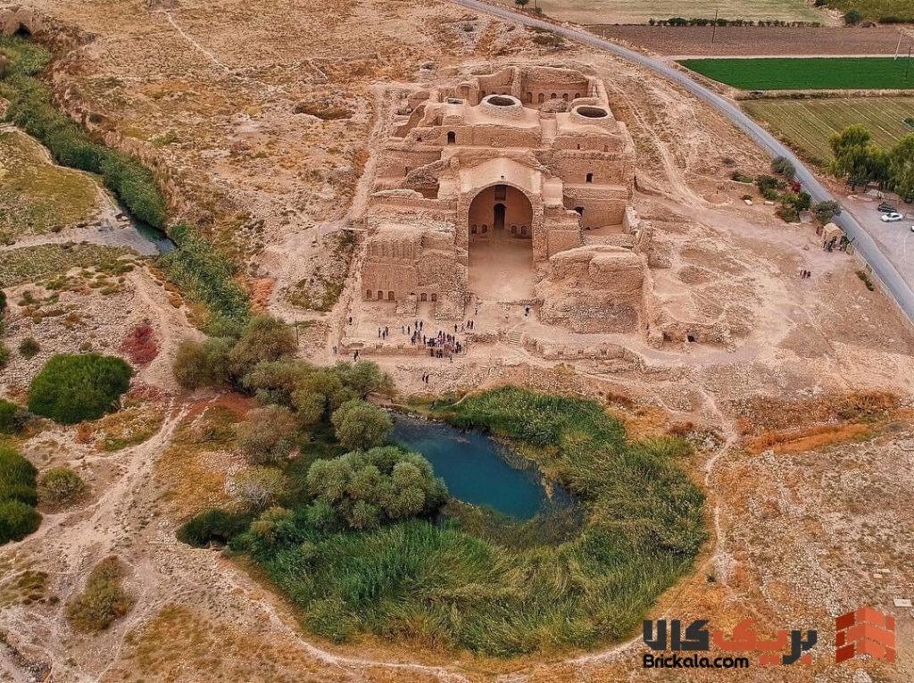 کاخ اردشیر بابکان
