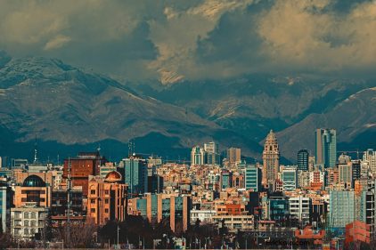 نمایندگی آجر نسوز در تهران غرب | انتخابی هوشمندانه برای معماری ماندگار در پایتخت