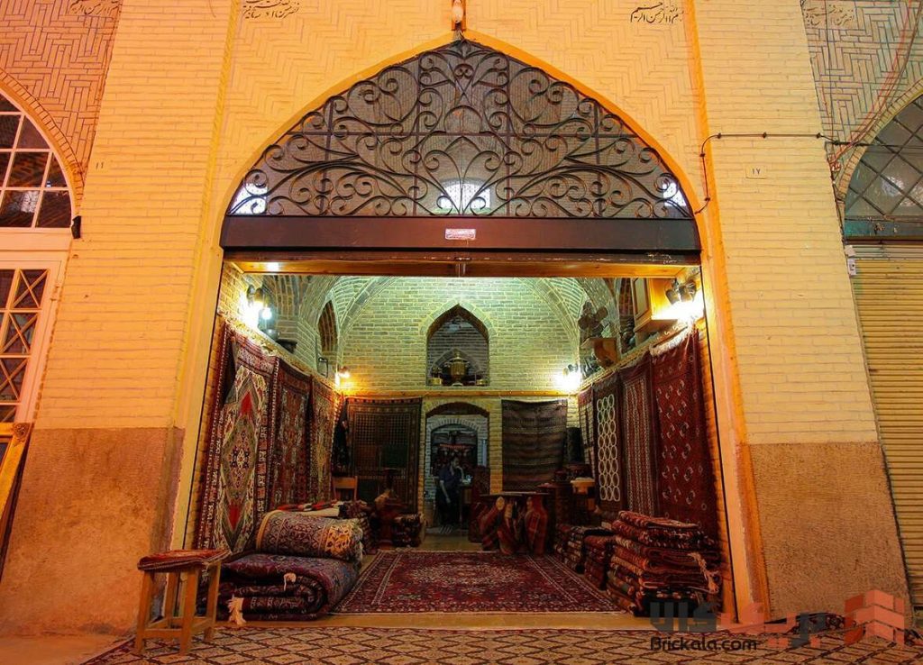بازار وکیل شیراز؛ سفری به قلب تاریخ، عطر ادویه و هنر ایرانی!