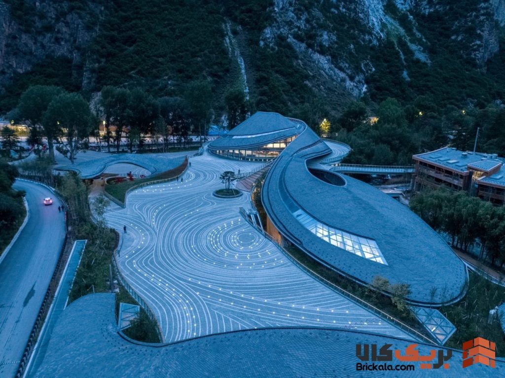 مرکز بازدیدکنندگان دره جیوژای