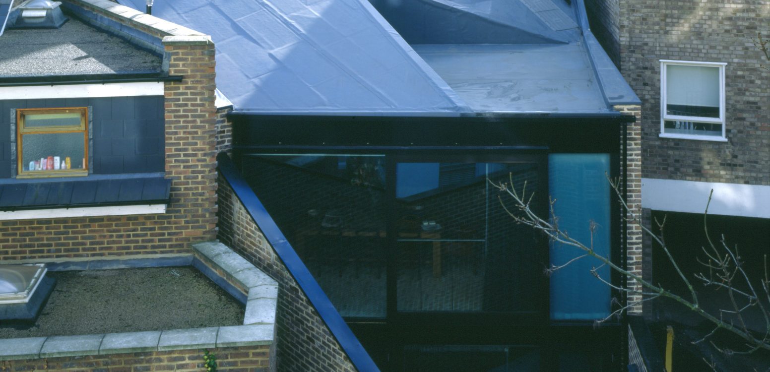 آجر و نور: داستان خلاقیت در خانه Brick House