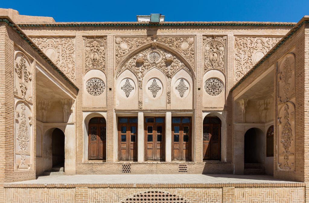 آجر؛ قلب تپنده نمای ساختمان سنتی