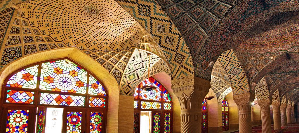 معماری ایرانی در دوران معاصر و تطبیق با نیازهای امروز