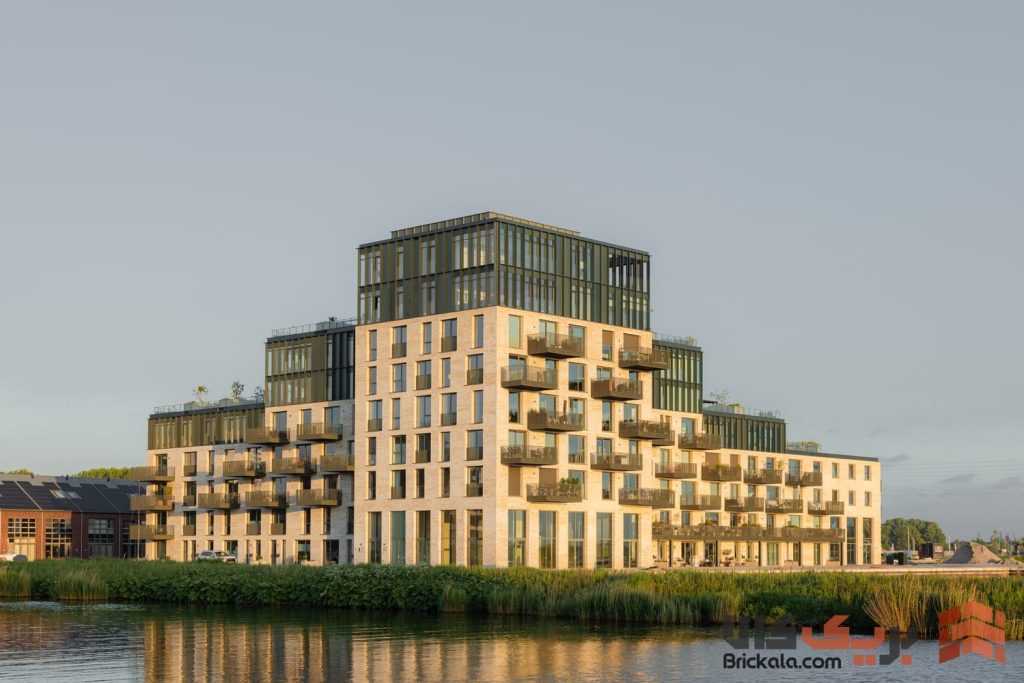 خانه کنار بندر