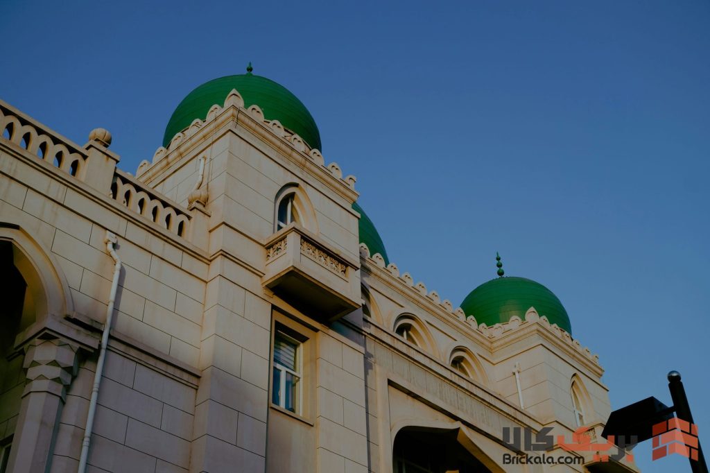 نمای ساختمان با معماری سنتی اسلامی؛ تلفیقی از هنر، فرهنگ و اصالت