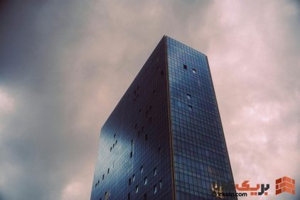 نمای ساختمان اداری مینیمال؛ سادگی‌ای که حرفه‌ای به نظر می‌رسد!