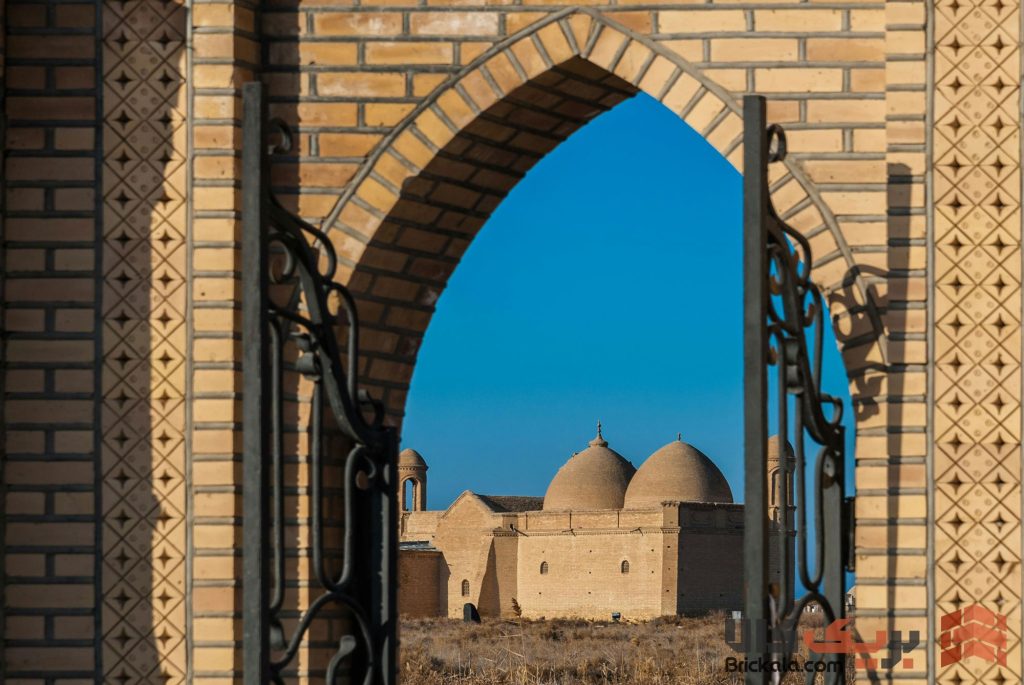 چگونه آجر قزاقی باکیفیت را از نمونه‌های تقلبی تشخیص دهیم؟
