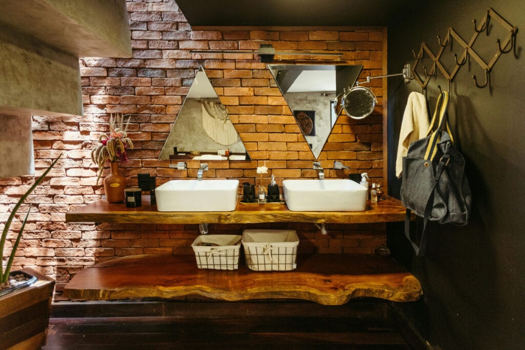 بهترین متریال برای دیوار حمام