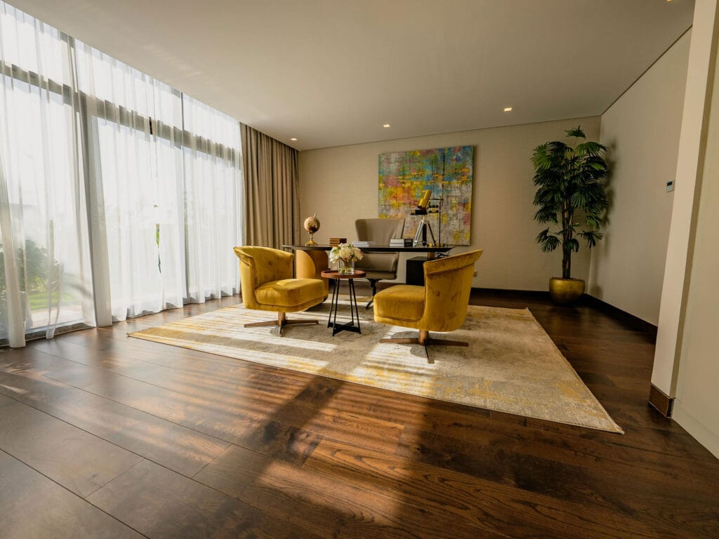 دکور اداری حرفهای چطور به برندینگ شرکت شما کمک میکند؟ - pexels mojtaba saif 350214477 14180360 آینده دکور اداری: ترندهای پیش رو