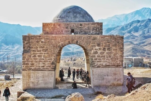 آتشکده نیاسر: شاهکاری از معماری ساسانی که هنوز سخن میگوید - Visiting Niasar Kashan fire temple آتشکده نیاسر: شاهکاری از معماری ساسانی که هنوز سخن میگوید