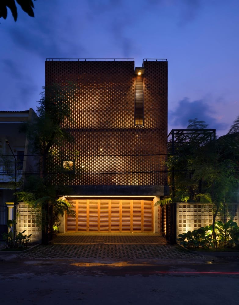 خانه اوماه بوتو