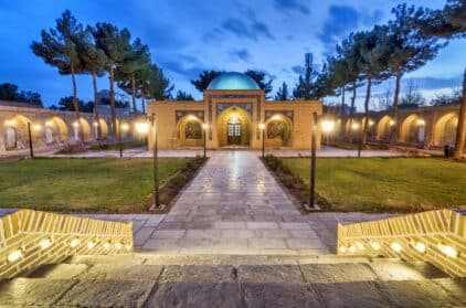 خرید آجر نسوز در خراسان رضوی | انتخاب هوشمند برای معماری ماندگار در اقلیم شرق ایران