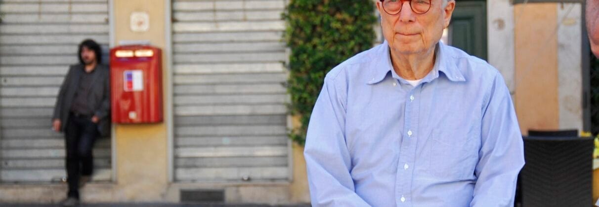 رابرت ونچوری: معمار پیچیدگی‌ها و پیشگام پست‌مدرنیسم در معماری معاصر