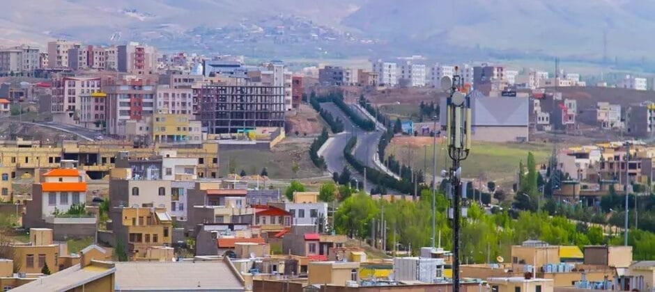 خرید آجر نسوز در هشتگرد | انتخابی معمارانه برای اقلیم کوهپایه‌ای