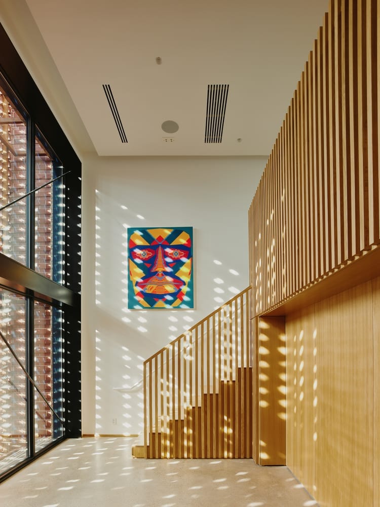 شرکت طراحی ناتینگ