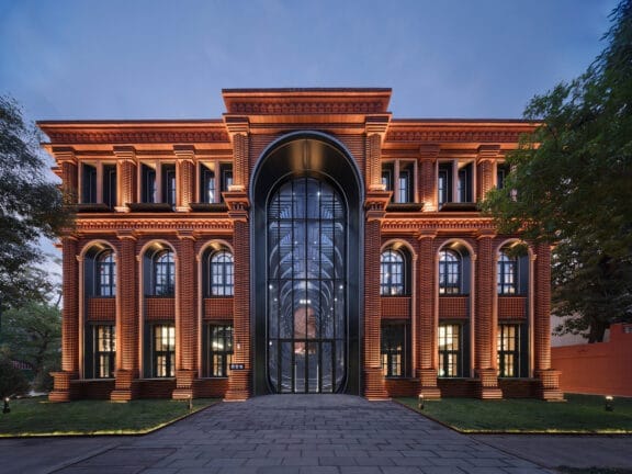 کتابخانه تیانجین ژونگ‌شوگه