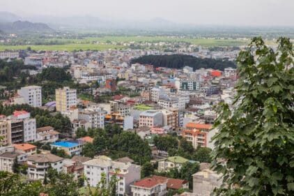 خرید آجر نما در لاهیجان | انتخابی هوشمندانه برای نمایی ماندگار در شمال - 3240px Iran 9945 11314126435 خرید آجر نما در لاهیجان | انتخابی هوشمندانه برای نمایی ماندگار در شمال