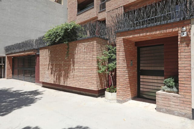 همه چیز درباره آجر رستیک: پاسخ به ۱۰ سوالی که همیشه می‌پرسید