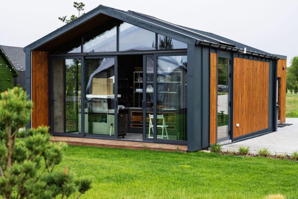 نمای ساختمان پیش ساخته؛ راهنمای جامع و کامل - AdobeStock 1474619393 انواع نمای ساختماشن پیش ساخته