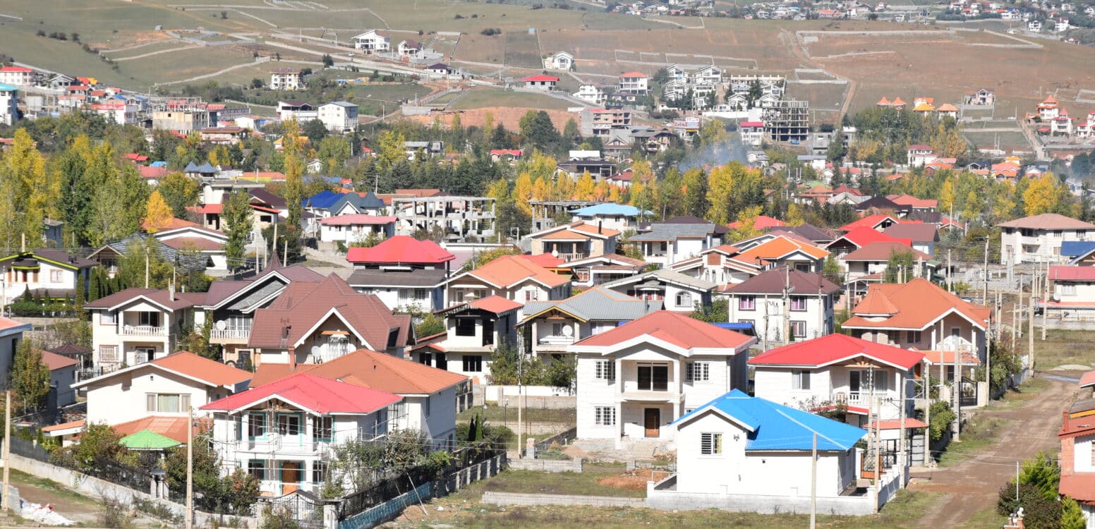 خرید آجر نما در کلاردشت؛ انتخابی هوشمند برای معماری ماندگار در اقلیم کوهستانی