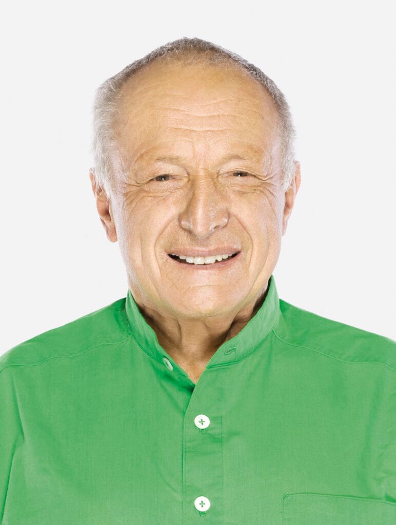 ریچارد راجرز: معمار پیشگامی که ساختمانها را از درون به بیرون دگرگون کرد - Richard Rogers Portrait 2008 3x4 cropped ریچارد راجرز: معمار پیشگامی که ساختمانها را از درون به بیرون دگرگون کرد