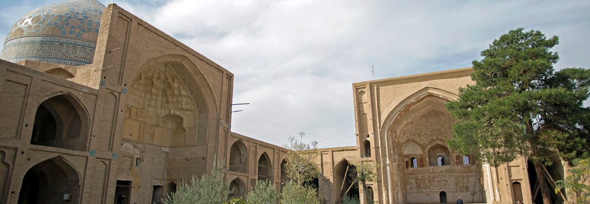 خرید آجر نما در ساوه | انتخابی هوشمند برای معماری اصیل و مدرن