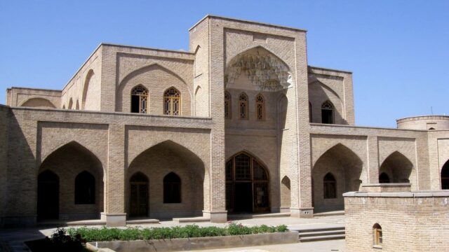 خرید آجر نما در مرند | انتخاب هوشمند برای معماری اصیل و مدرن - Shah Abbasi caravanserai of Marand خرید آجر نما در مرند | انتخاب هوشمند برای معماری اصیل و مدرن