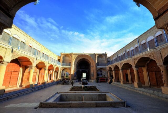 خرید پودر بندکشی در آباده | راهنمای کامل انتخاب + نکات فنی و قیمت - 3194px Timcheh sarafian yard6 خرید پودر بندکشی در آباده | راهنمای کامل انتخاب + نکات فنی و قیمت