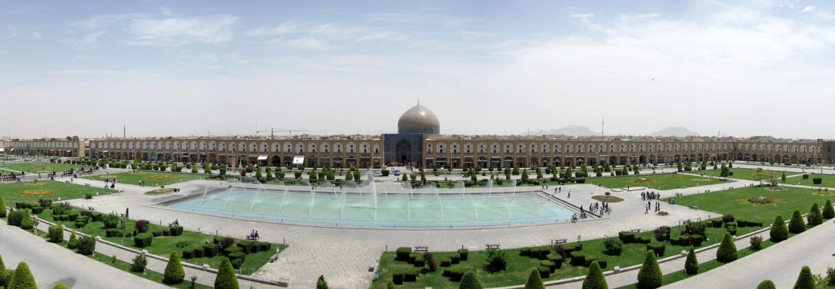 خرید آجر نما در اصفهان؛ انتخابی هوشمندانه برای معماری اصیل و مدرن