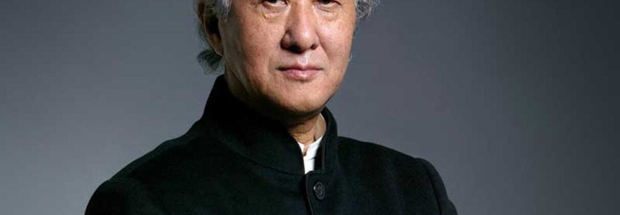 آراتا ایسوزاکی: معمار نوآوری که مرزهای شرق و غرب را در معماری معاصر درهم آمیخت