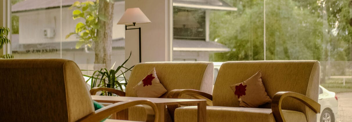 طراحی داخلی هتل: راهنمای جامع برای خلق فضایی بی‌نظیر و لوکس