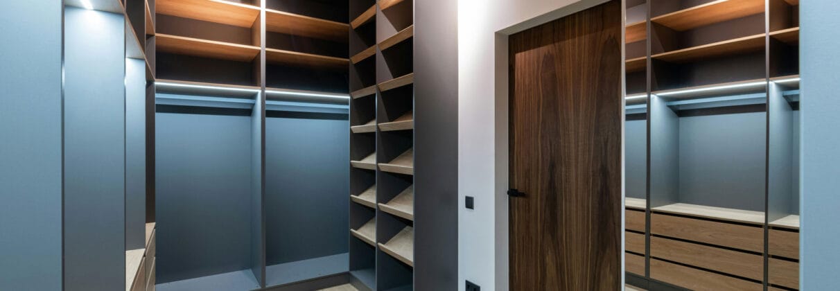 طراحی داخلی با کمد دیواری؛ راهنمای جامع و کاربردی