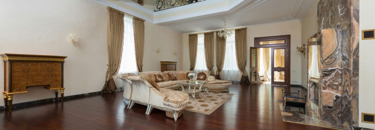 طراحی داخلی کلاسیک؛ شکوهی بی‌زمان در دکوراسیون
