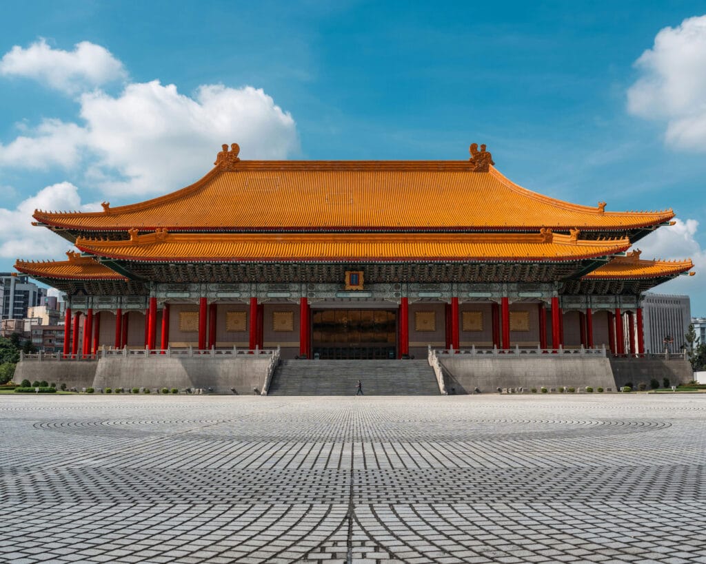 بررسی عناصر اصلی در معماری کلاسیک