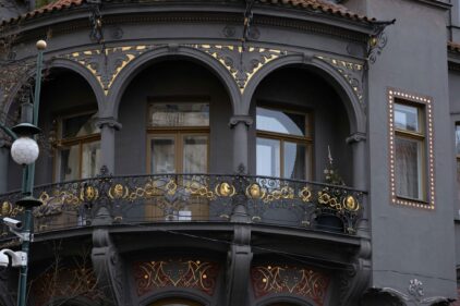 طراحی داخلی تراس؛ راهنمای کامل برای دکوراسیون زیبا و کاربردی