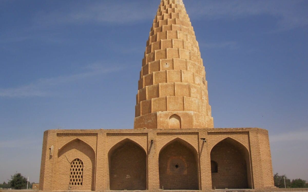 خرید آجر نما در دزفول؛ انتخابی هوشمند برای معماری سنتی و مدرن جنوب ایران
