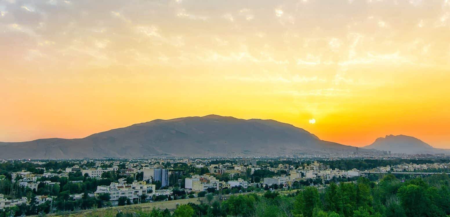 خرید آجر آذرخش در شیراز | راهنمای کامل انتخاب، قیمت و نکات فنی