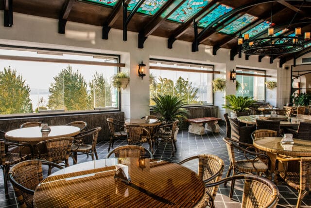 راز زیبایی و اصالت در طراحی داخلی ایرانی: ترکیب هنر، فرهنگ و معماری اصیل