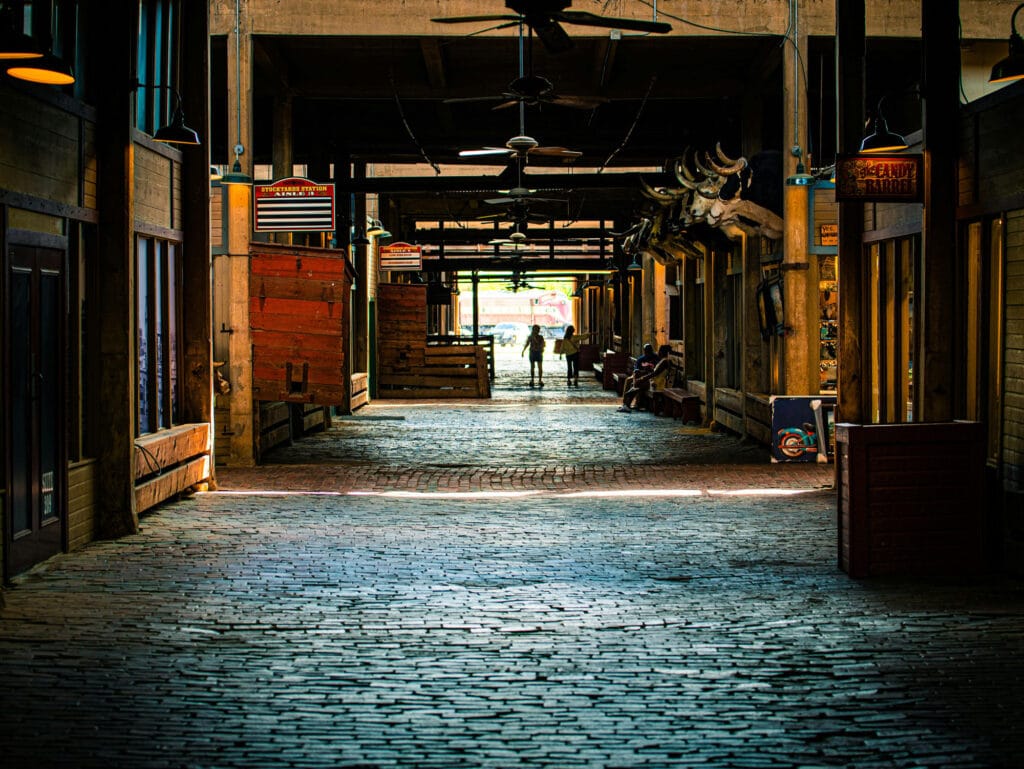 چرا طراحی داخلی مراکشی دوباره محبوب شده است؟