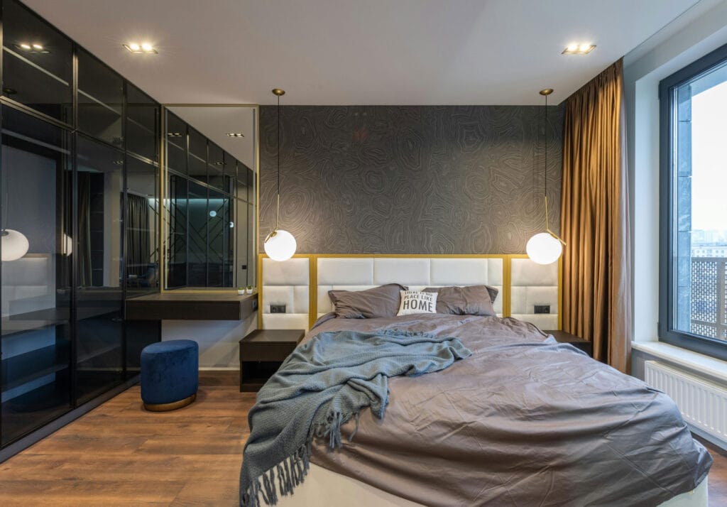 چطور طراحی داخلی با تخت خواب مدرن، استرس را از زندگیتان حذف میکند؟ - pexels heyho 6444976 اصول طراحی داخلی با تخت خواب مدرن