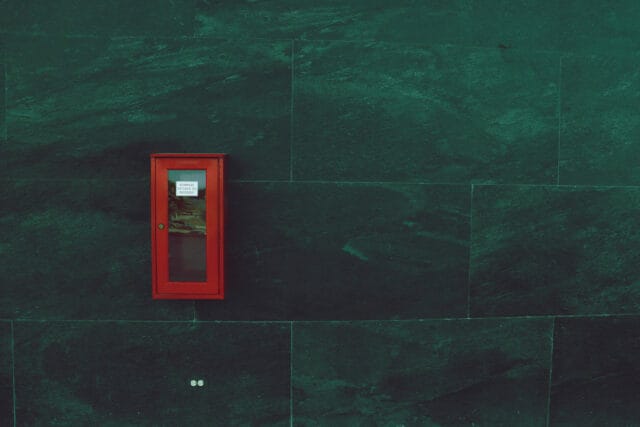 طراحی داخلی با دیوار سبز؛ ترکیب هنر، طبیعت و معماری مدرن