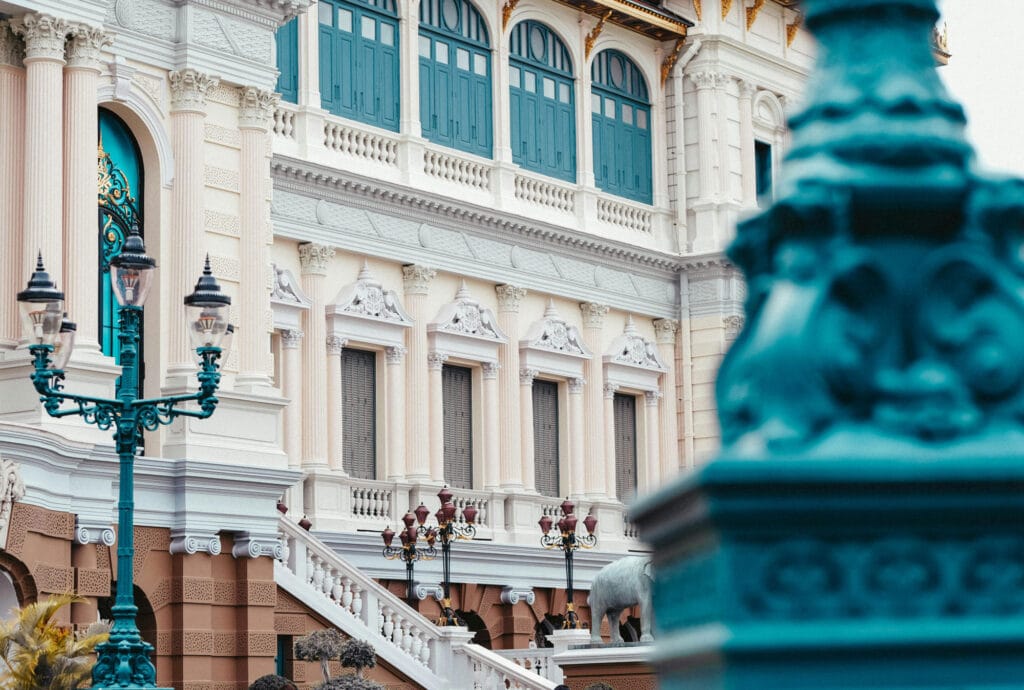 متریال‌های پرکاربرد در طراحی نمای ساختمان لوکس