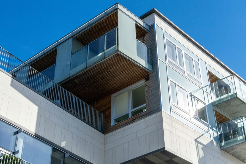 جزئیات تزئینی در نمای لوکس