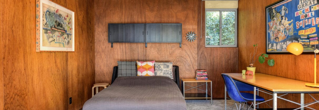 طراحی داخلی با دیوار چوبی | ایده‌های لوکس برای خانه‌ای گرم و خاص