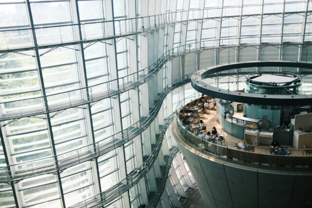 طراحی داخلی آینده‌نگر؛ نگاهی به آینده خانه‌ها و فضاهای مدرن