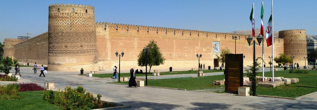 آجر آذرخش در فارس | ترکیب اصالت، دوام و زیبایی در قلب معماری جنوب ایران