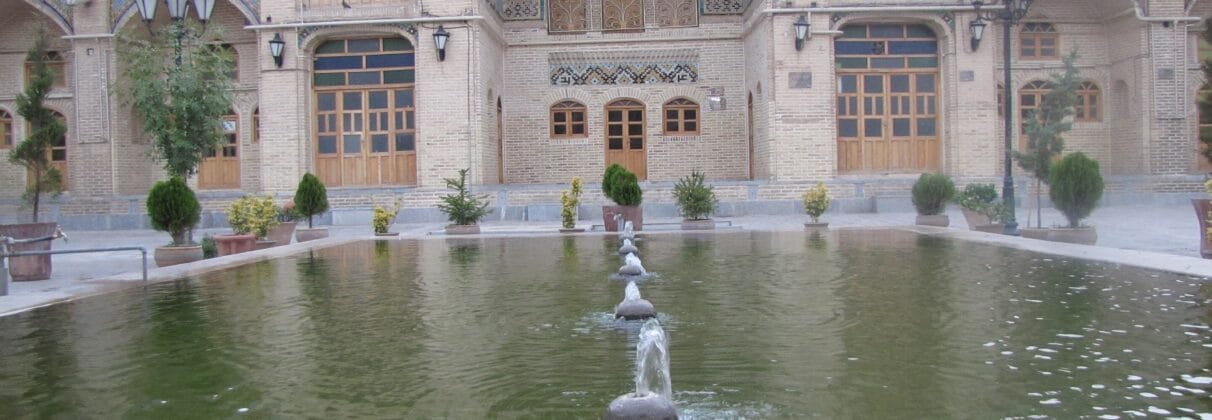 خرید آجر آذرخش در کرمانشاه | انتخابی مقاوم برای معماری سنتی و مدرن غرب ایران