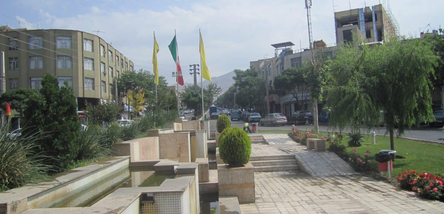 خرید آجر آذرخش در گوهردشت | انتخابی لوکس برای نماهای مدرن و کلاسیک کرج - 2880px Rastakhiz Squares Gohardasht Karaj خرید آجر آذرخش در گوهردشت | انتخابی لوکس برای نماهای مدرن و کلاسیک کرج